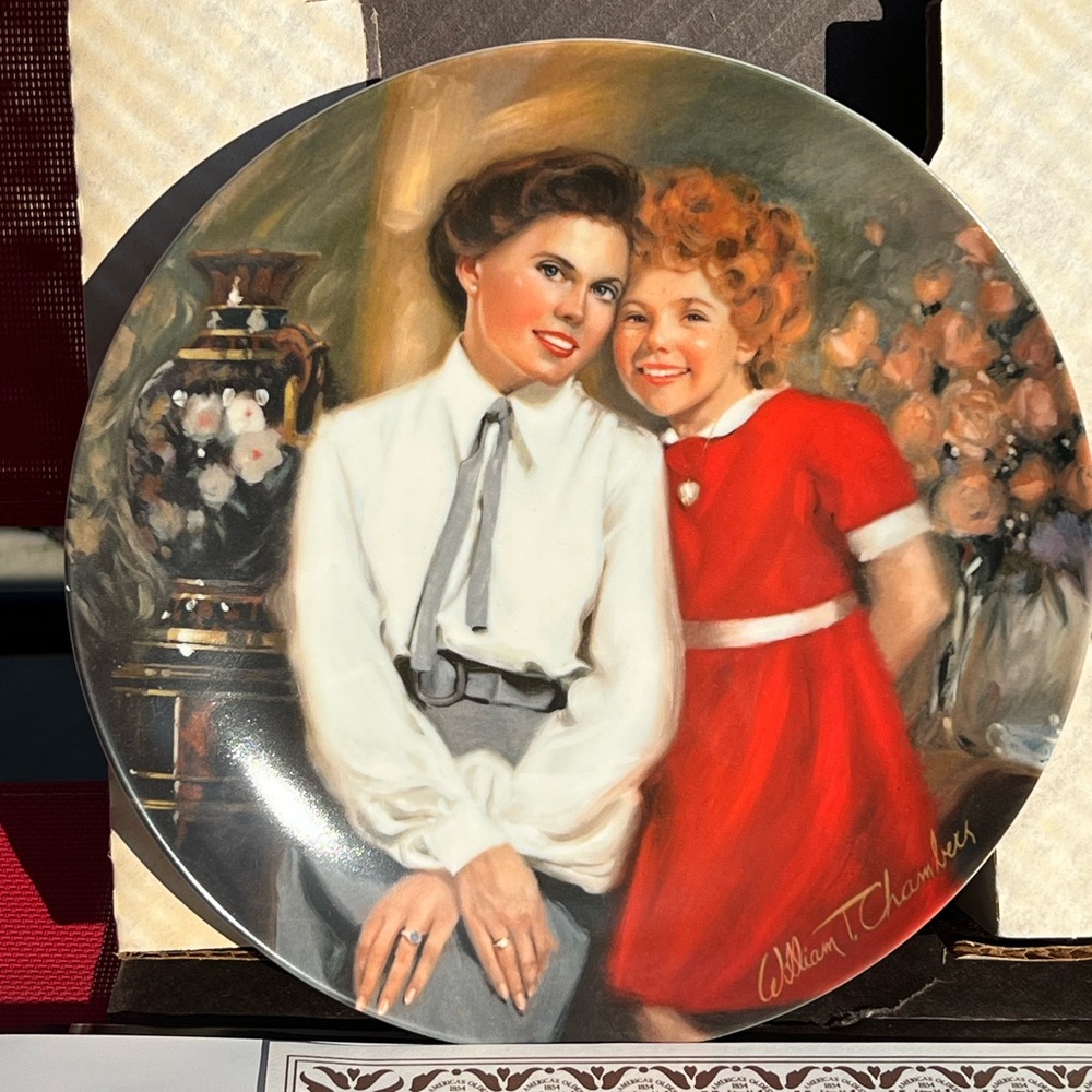 Annie & Grace Collector Plate